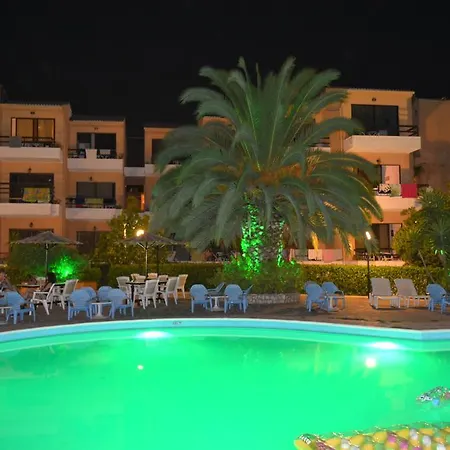 Le Mirage Hotel